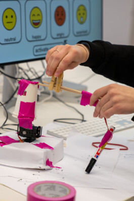 HYBRID THINGS LAB