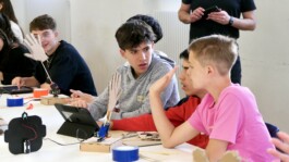 HYBRID THINGS LAB